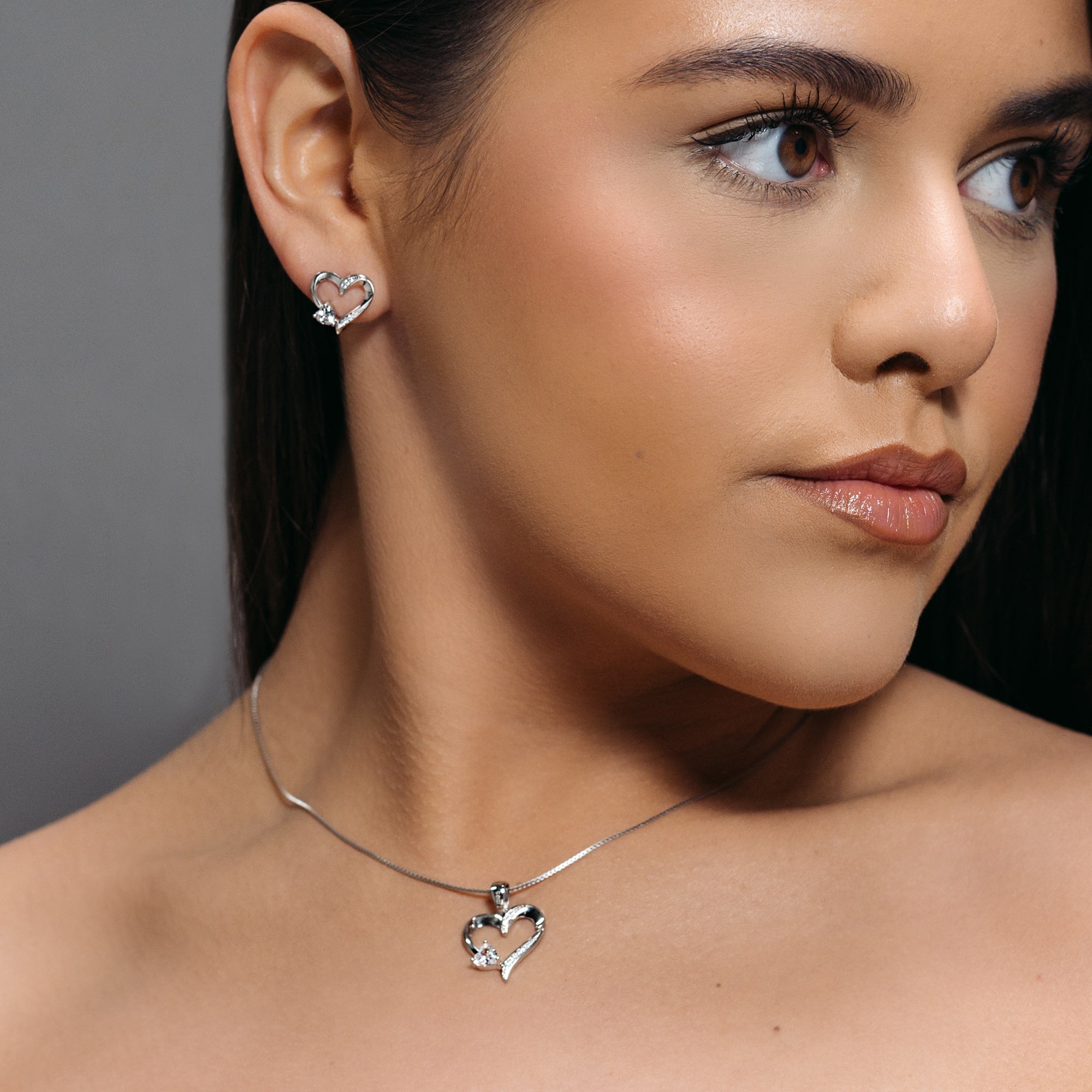 "TO MY WIFE " - Sterling Silver Sacred Heart Necklace - 5 Colours